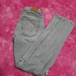 American Eagle Jeans Women's 00 90s Straight Mid Rise Light Wash Distressed